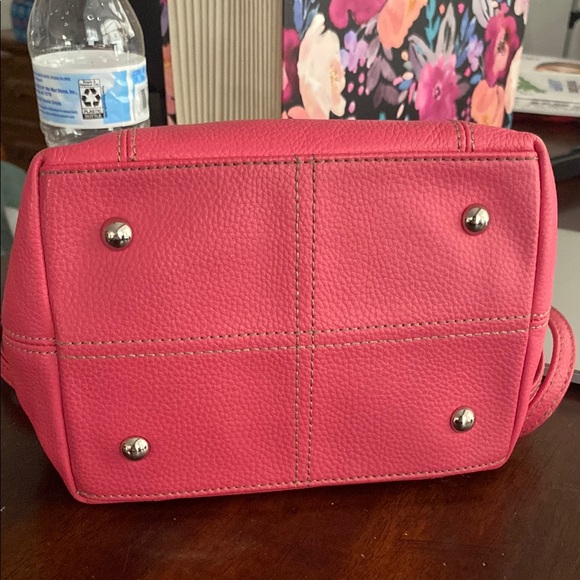 Genuine Leather Bubblegum Pink Tignanello Bag - Picture 2 of 4
